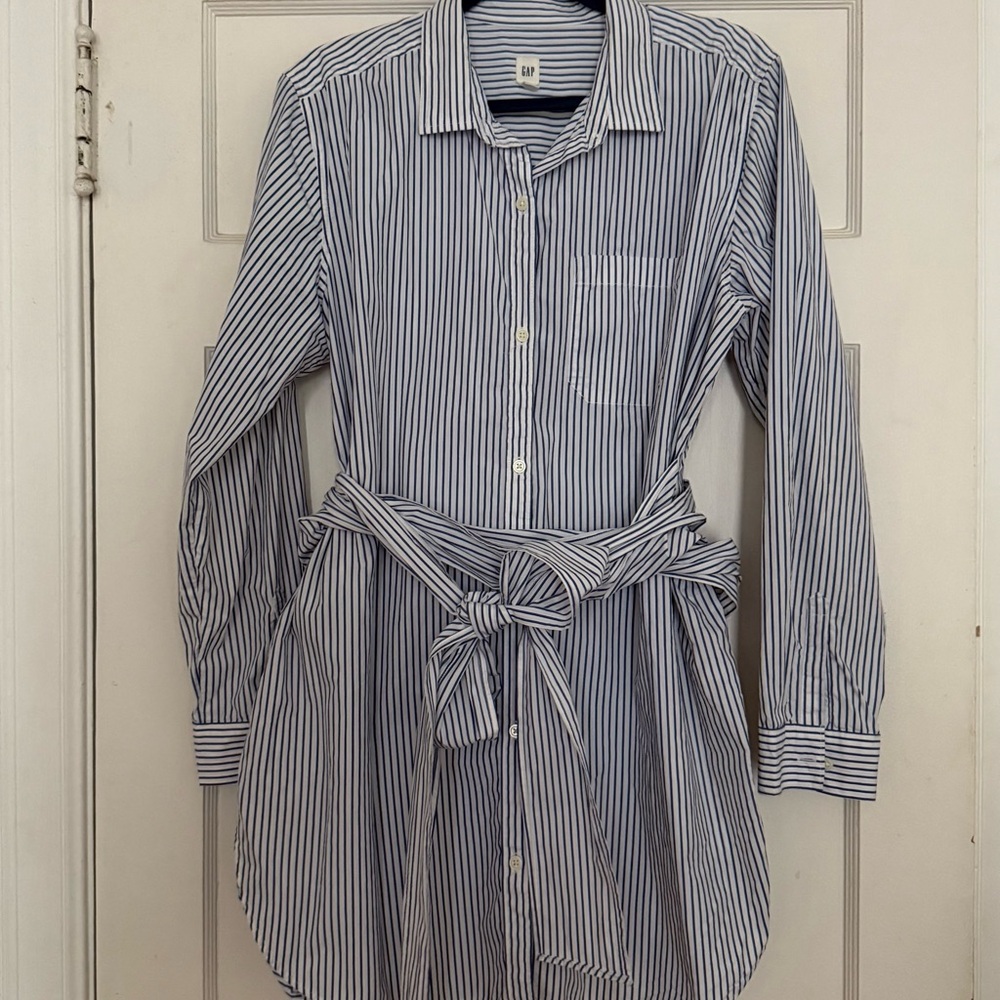 GAP Blue and white Striped Long Sleeve Dress with extra long tie/belt